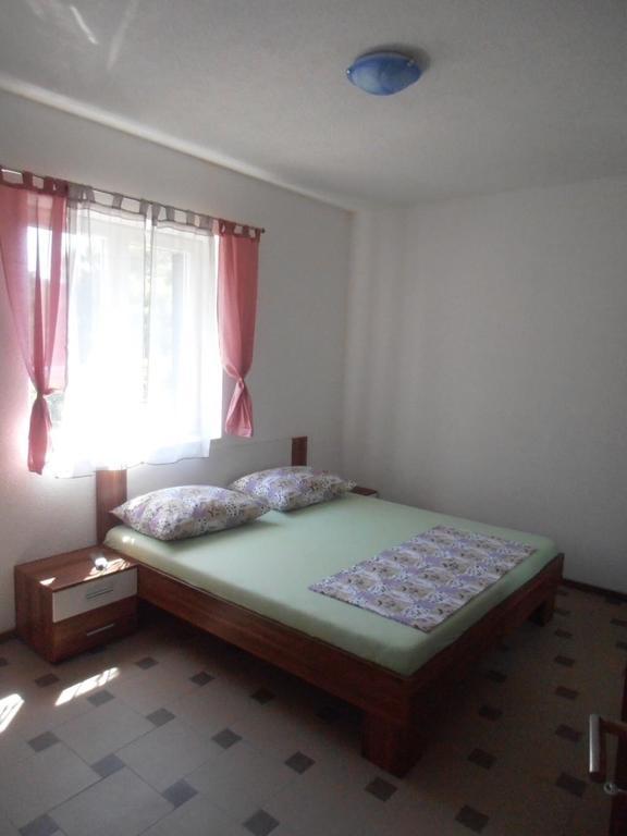 Apartment Afrika Makarska Zimmer foto