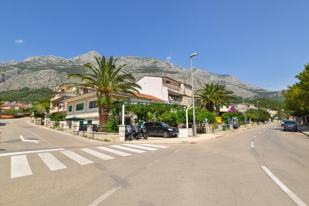 Apartment Afrika Makarska Exterior foto